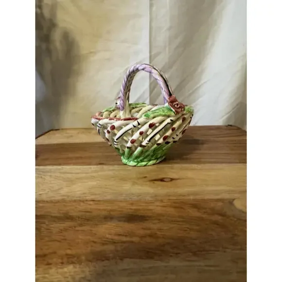 Vintage Spanish Hand-Painted Woven Lattice Pottery Basket Trinket Dish - Picture 8 of 10
